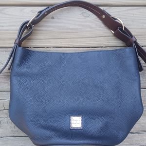 Dooney and bourke henley feedbag